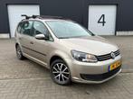 Volkswagen TOURAN 1.2 TSI / 7 PERSOONS / TREKHAAK, Auto's, Volkswagen, Voorwielaandrijving, Euro 5, Gebruikt, 4 cilinders