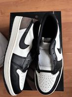 Nike Jordan 1 Low OG Dark Mocha - Maat 43, Verzenden, Nieuw, Schoenen