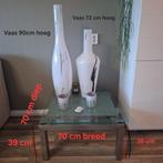 Stijlvolle glazen salontafel met 2 grote design vazen., Huis en Inrichting, 100 tot 150 cm, Minder dan 50 cm, Rechthoekig, 50 tot 100 cm