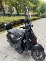 Vespa sprint e5 mat zwart topkoffer, Fietsen en Brommers, Scooters | Vespa, Ophalen of Verzenden, Zo goed als nieuw, Benzine, Vespa S
