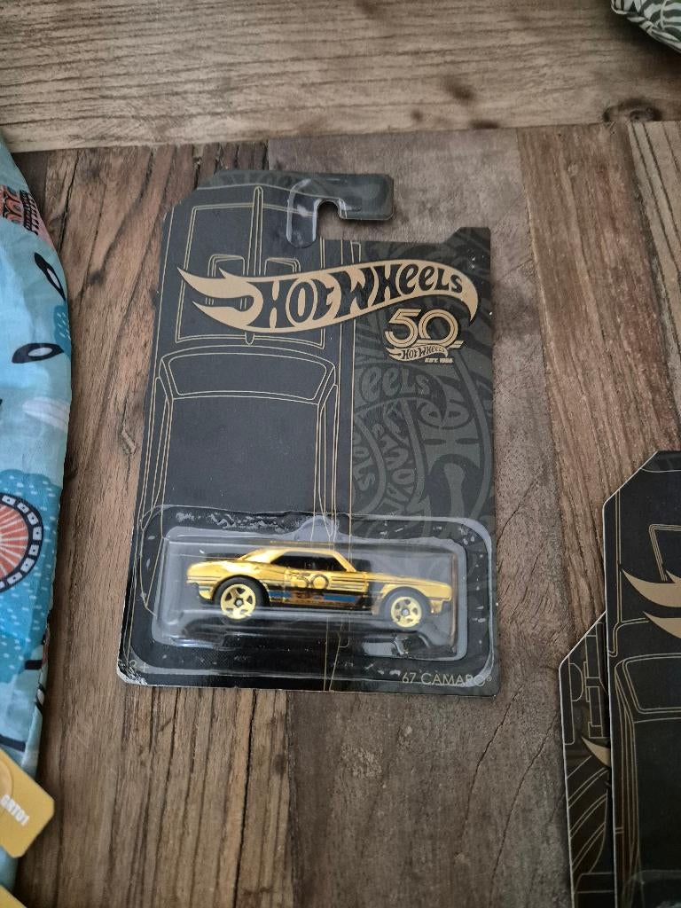 Hot Wheels 50th Anniversary '67 camaro Black & Gold, Ophalen of Verzenden, Nieuw, Auto