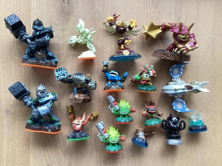 Skylanders: Giants, Swap Force, Trap Team, Superchargers etc, Spelcomputers en Games, Spelcomputers | Overige Accessoires, Zo goed als nieuw