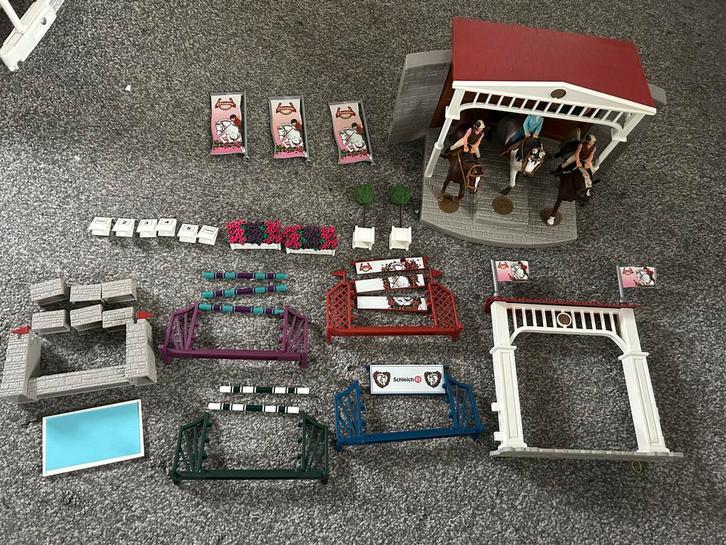 Schleich Paarden Spring Arena - Competitie Set, Verzamelen, Speelgoed, Gebruikt, Ophalen of Verzenden