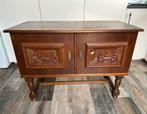 Gratis af te halen antiek meubel / dressoir, Antiek en Kunst, Antiek | Meubels | Kasten, Ophalen
