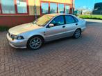 Volvo S40 2.0 I 16V 2005 Grijs, Auto's, Volvo, Voorwielaandrijving, 65 €/maand, 136 pk, 4 cilinders