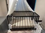 Verstelbaar baby ledikant incl. uitstap-zijde, Kinderen en Baby's, Babywiegjes en Ledikanten, Ophalen, Zo goed als nieuw, Ledikant