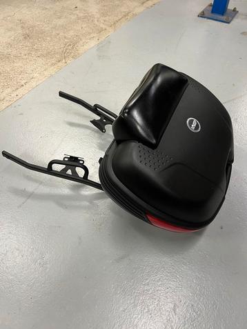 Givi monokey topkoffer honda vfr 800fi beschikbaar voor biedingen