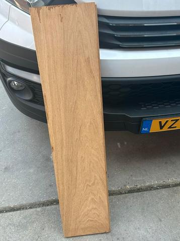 Eiken planken ! Vol eiken ca 20m2 beschikbaar voor biedingen