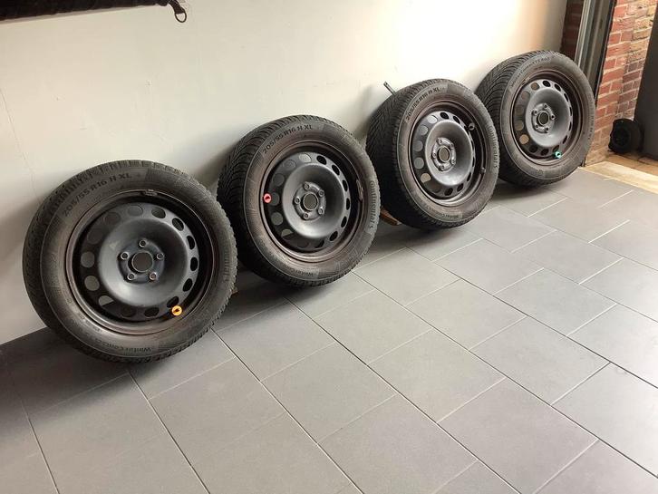 WINTERSET VW SEAT AUDI +Gratis velgenboom, Auto-onderdelen, Banden en Velgen, Banden en Velgen, Winterbanden, 16 inch, 205 mm