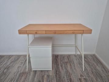 Ikea LILLÅSEN Bureau beschikbaar voor biedingen