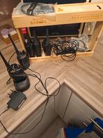 Set van 5 portofoons met oortjes, Ophalen, Minder dan 2 km, Gebruikt, Met broekklem