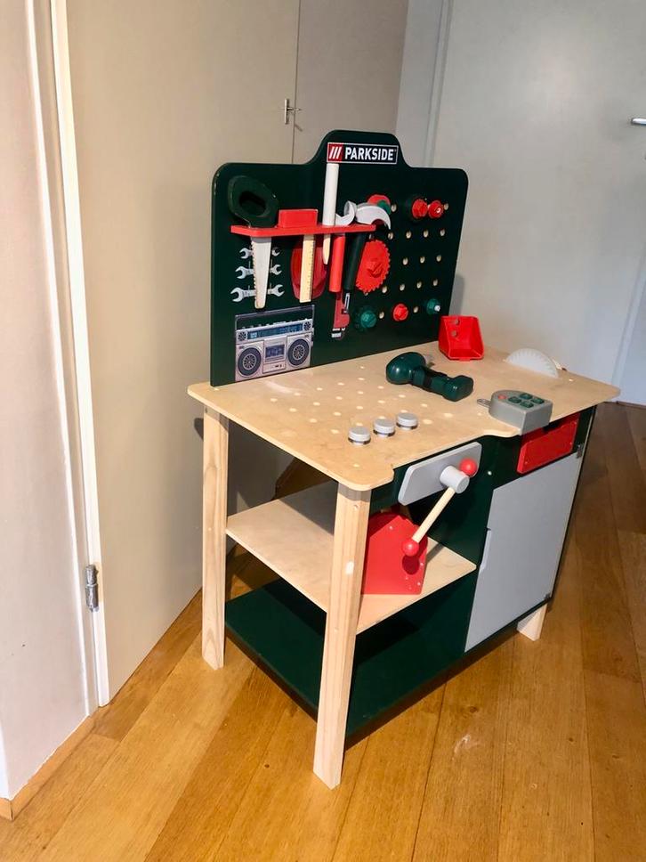 Kinder werktafel incl electrische schroevendraaier, Kinderen en Baby's, Speelgoed | Speeltafels, Zo goed als nieuw, Ophalen