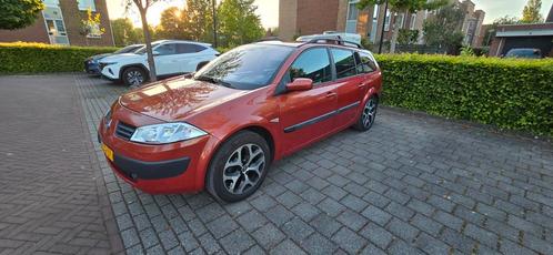 Renault Mégane 1.6 16V 82KW Grand Tour 2006 lpg g3 onderbouw, Auto's, Renault, Particulier, Mégane, ABS, Airbags, Airconditioning