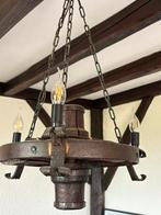 houten kroonluchter, wagenwiel, Ophalen of Verzenden, Gebruikt, Hout, Minder dan 50 cm