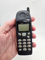 Vintage Nokia 5110 zonder oplader - werking onbekend, Telecommunicatie, Mobiele telefoons | Nokia, Geen camera, Gebruikt, Klassiek of Candybar