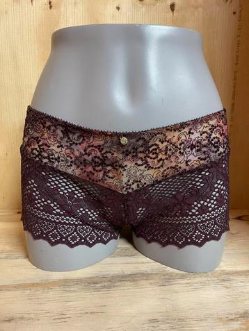 Empreinte shorty maat 38 model cassiopee 02151 beschikbaar voor biedingen