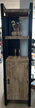 Boekenkast Britt, Ophalen, Met deur(en), Kringloopehb41@hotmail.com, Ehb