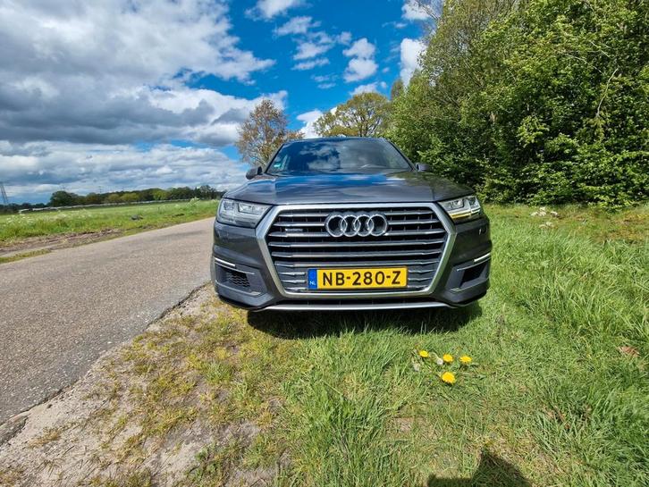 Audi Q7 3.0 TDI 374pk E-tron Quattro Tiptronic 2016 Grijs, Auto's, Audi, Particulier, Q7, 4x4, ABS, Achteruitrijcamera, Adaptieve lichten