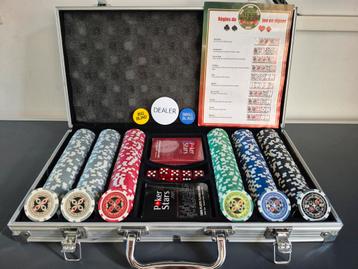 Pokerset 300 chips met waardeopdruk!! beschikbaar voor biedingen