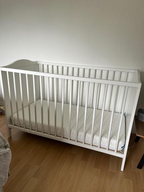 Ledikant incl matras, Kinderen en Baby's, Babywiegjes en Ledikanten, Gebruikt, Ledikant, Ophalen