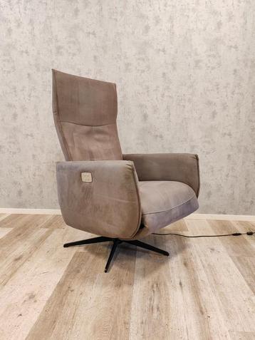 Prachtige elektrische Inhouse relax fauteuil met garantie  beschikbaar voor biedingen