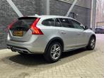 Volvo V60 Cross Country D4 | Trekhaak | Leder | Stoelverwarm, Auto's, Volvo, Voorwielaandrijving, Euro 6, 1969 cc, Leder