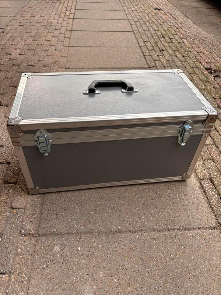 Flightcase / Kist - Stevig en Praktisch, Huis en Inrichting, Woonaccessoires | Kisten, Gebruikt, Minder dan 50 cm, 50 tot 75 cm