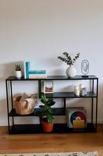 Zwart metalen dressoir/sidetable van Karwei - 130cm breed, Ophalen, Met plank(en), Gebruikt, 100 tot 150 cm