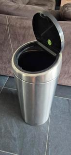 Brabantia touch bin 30l, Huis en Inrichting, Woonaccessoires | Prullenbakken, Gebruikt, 50 tot 75 cm, Ophalen of Verzenden, Rvs