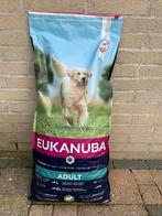 Hondenvoer 12 kg/ golden ,labrador, Ophalen, Hond