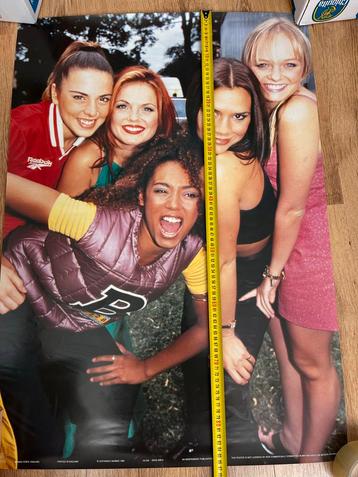 Grote posters 90’s Spice Girls beschikbaar voor biedingen