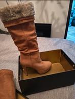 Mooie laarzen maat 39 met bont, Kleding | Dames, Ophalen of Verzenden, Zo goed als nieuw, Bruin, Hoge laarzen