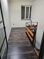 Te huur 2 slaapkamer appartement, Bovenwoning