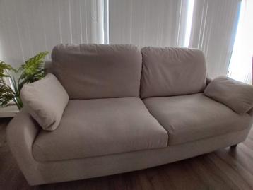 ZGAN Vinliden IKEA 3-zits bank | beige | 1,5 jaar oud 