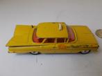 1962 Corgi Toys 221 CHEVROLET IMPALA. NEW YORK TAXI CAB., Corgi, Gebruikt, Ophalen of Verzenden, Auto