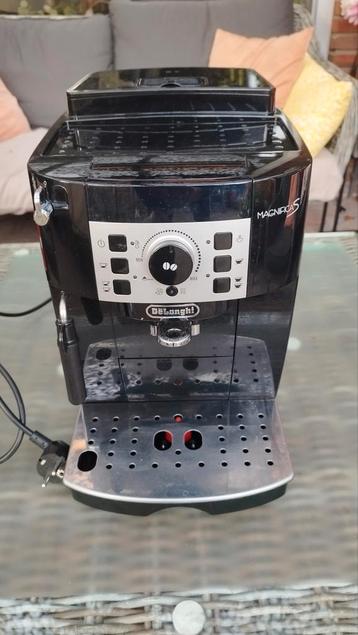 Bonenkoffie machine De'Longhi Magnifica S beschikbaar voor biedingen