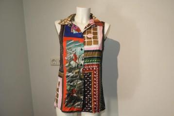 Boutique Moschino door knoop blouse top bonte print D36 beschikbaar voor biedingen