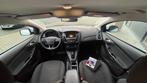 Ford Focus Wagon 125pk Titanium CLIMA | CRUISE CONTROL | TRE, Auto's, Zwart, Wit, Origineel Nederlands, Handgeschakeld