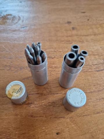 horloge  gereedschap  beschikbaar voor biedingen