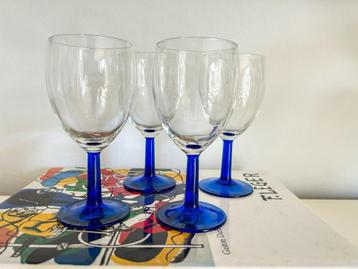 4x Vintage Luminarc Wijnglazen Donkerblauwe Steel beschikbaar voor biedingen