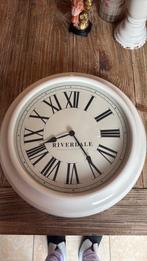 Grote riverdale klok, Ophalen of Verzenden, Zo goed als nieuw, Wandklok
