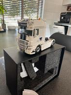 Daf XF 106 VT transport, Hobby en Vrije tijd, Modelauto's | 1:50, Ophalen of Verzenden, Zo goed als nieuw, Bus of Vrachtwagen