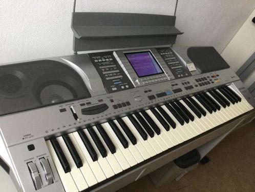 Technics KN 2600 met SD card, supersnel extra styles laden, Muziek en Instrumenten, Keyboards, Gebruikt, 61 toetsen, Technics