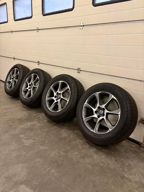 Volvo XC60 Ocean Race 18 inch winterset | nette staat, Auto-onderdelen, Banden en Velgen, Banden en Velgen, Winterbanden, 18 inch