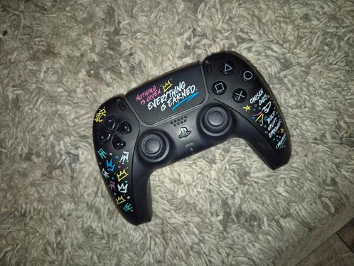lebron james limited edition ps5 dual sense controller +box, Spelcomputers en Games, Spelcomputers | Sony PlayStation Consoles | Accessoires