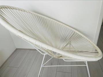 Loungestoel voor balkon of terras beschikbaar voor biedingen