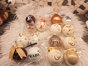 AANBIEDING Dior LV Armani Chanel Prad kerst Kerstballen️ beschikbaar voor biedingen