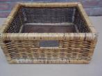 Vierkante gevlochten rieten mand, Ophalen, Gebruikt, Mand, Vierkant