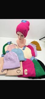 Mix partij gevoerde mutsen 150 stuks, Kleding | Dames, Mutsen, Sjaals en Handschoenen, Ophalen of Verzenden, Nieuw, Maat 38/40 (M)