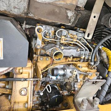 Gevraagd motorblok mitsubishi s3l2    3 cilinder diesel.  beschikbaar voor biedingen